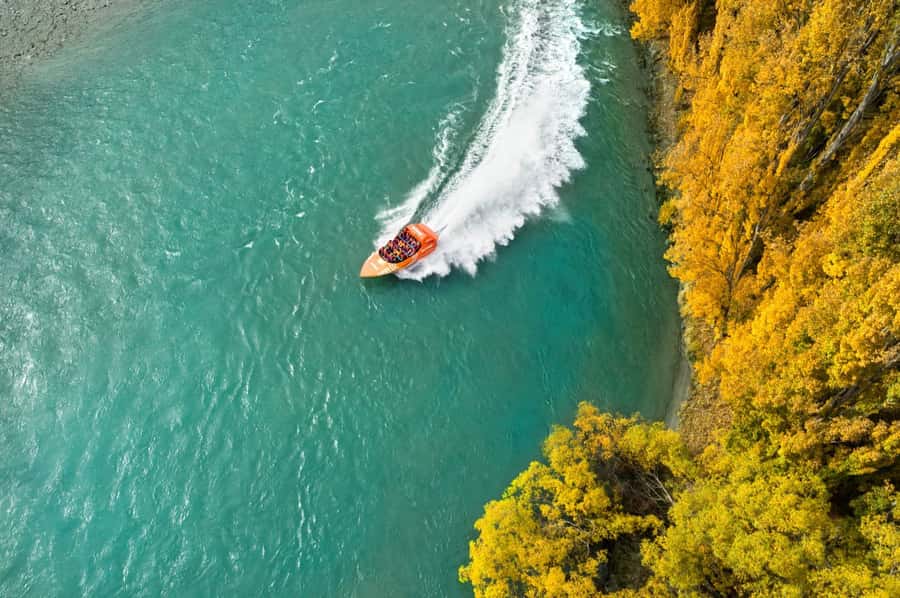 Queenstown: Kawarau River Rafting and Jet Boat Ride - Eight kilometers of Kawarau whitewater