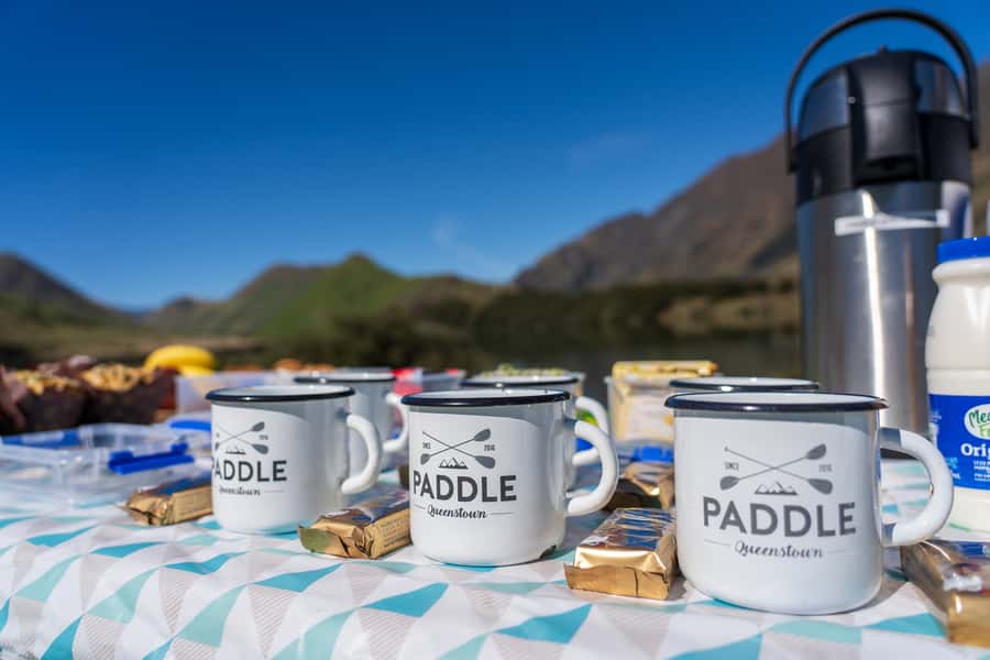 Queenstown: Kayaking or SUP Experience on Moke Lake - What to wear and pack for the water