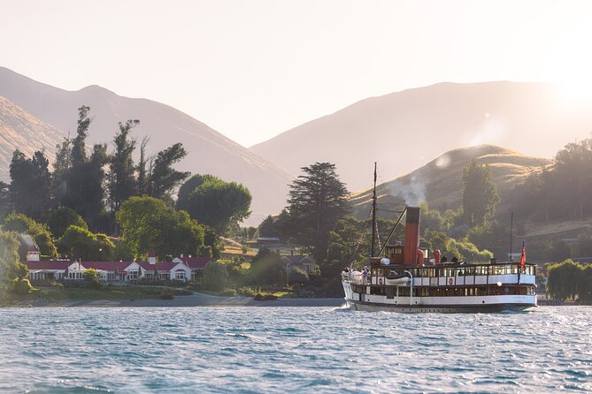 Queenstown Lake Cruise and Walter Peak Farm Adventure - The Lake Wakatipu crossing