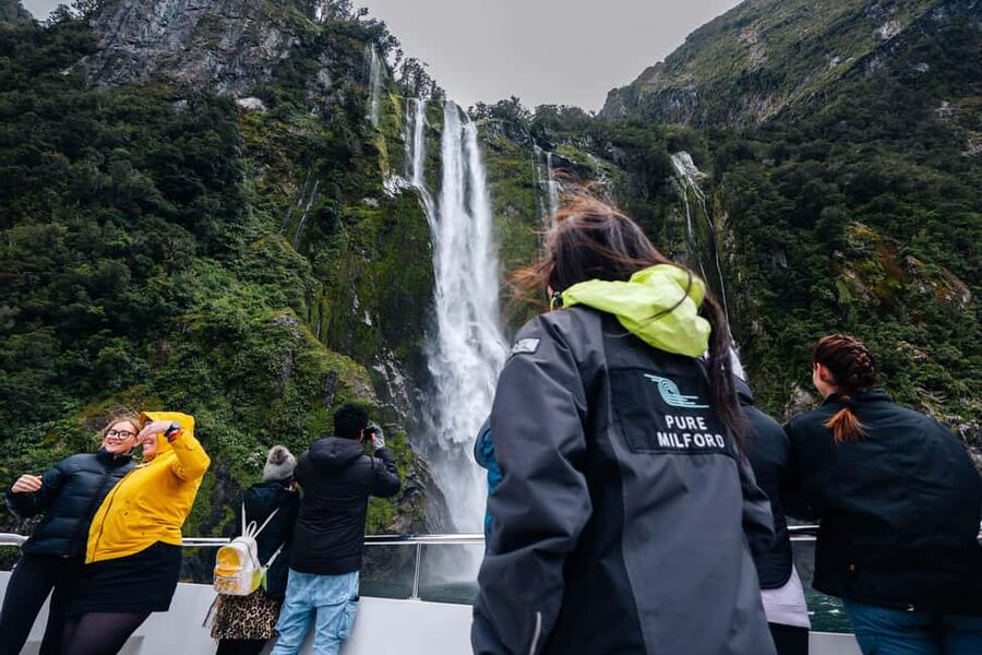 Queenstown: Milford Sound Coach & Cruise Full-Day Trip - Practical Packing Advice for Fiordland