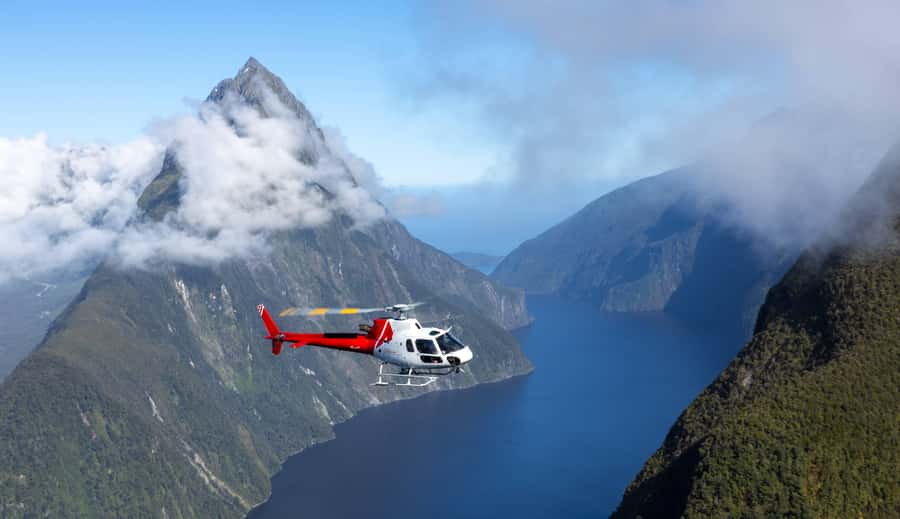 Queenstown: Milford Sound Cruise & Helicopter Alpine Tour - The helicopter flight from Queenstown