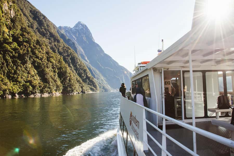 Queenstown: Milford Sound Flight and Cruise - Landing beneath Mitre Peak