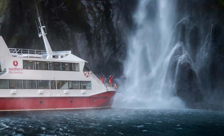 Queenstown: Milford Sound Flight and Cruise - Is the $403 price fair?