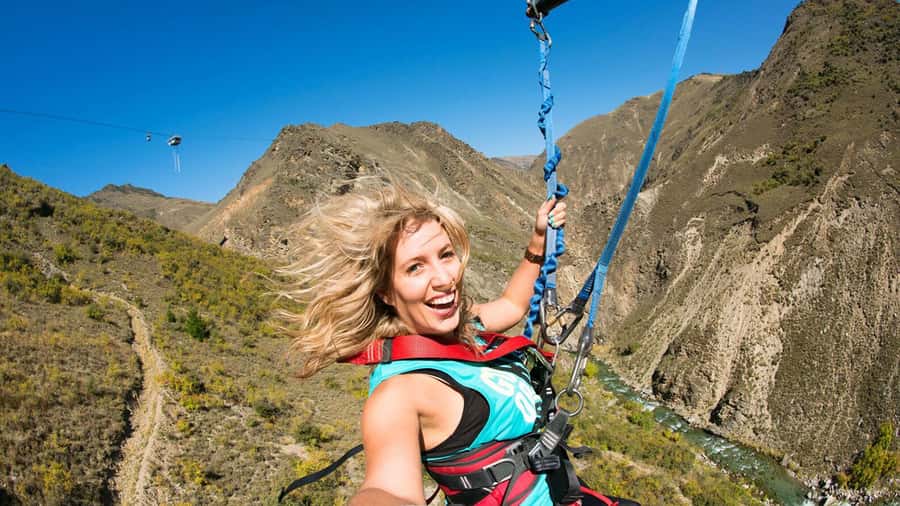 Queenstown: Nevis Canyon Swing - 70m Free-Fall! - Leaving Queenstown for the Nevis Valley
