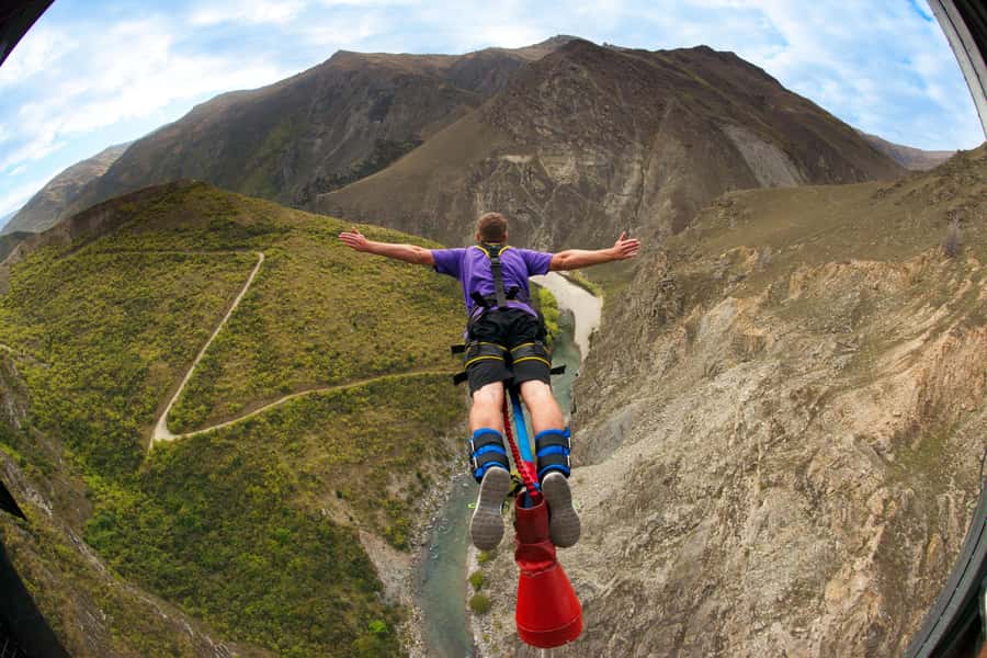 Queenstown: Nevis Thrillogy (Bungy, Swing, Catapult) - The 70m Nevis Swing trades fear for control