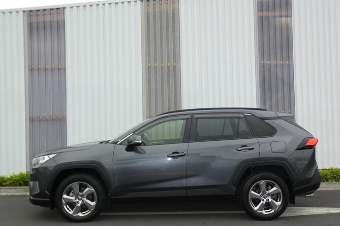 Queenstown Private Airport Transfer: Door to Door Service - A local driver, not just a steering wheel