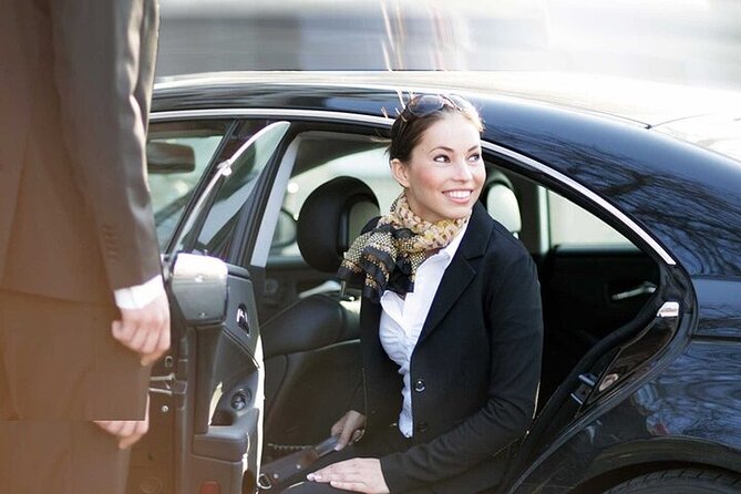 Queenstown Private Airport Transfer: Door to Door Service - Is $30.41 per person good value?