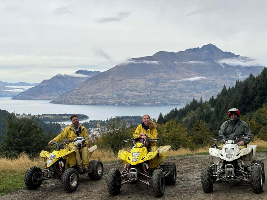 Queenstown: Quad Bike Tour - Leaving Queenstown for the Shotover Tracks