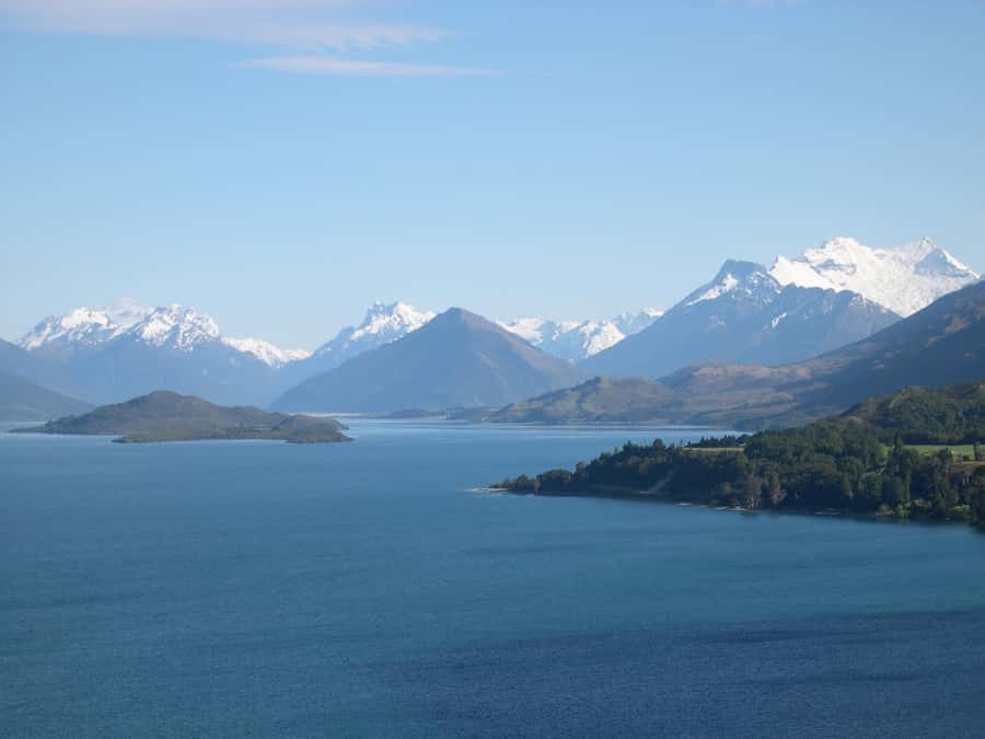 Queenstown: Routeburn Track Guided Full-Day Walk or Half Day - What to wear and carry on the Routeburn