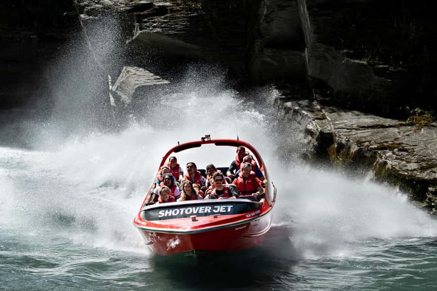 Queenstown: Shotover River Extreme Jet Boat Experience - Why the Shotover Canyon route feels different