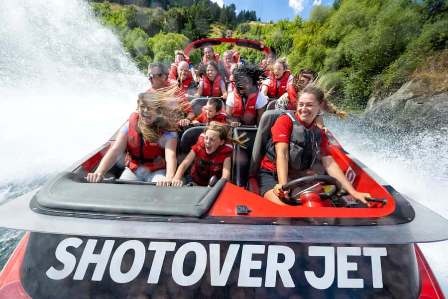 Queenstown: Shotover River Extreme Jet Boat Experience - The 25-minute Shotover Jet ride