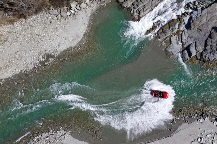 Queenstown: Shotover River Extreme Jet Boat Experience - Which kind of Queenstown day suits this ride?