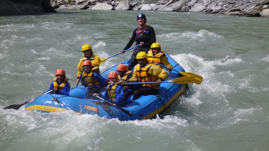 Queenstown: Shotover River Rafting & Skippers Canyon Tour - Getting ready in full rafting gear