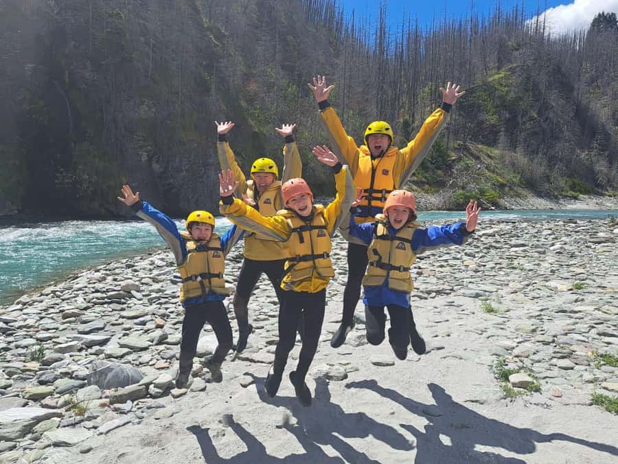 Queenstown: Shotover River Rafting & Skippers Canyon Tour - The ride along historic Skippers Road