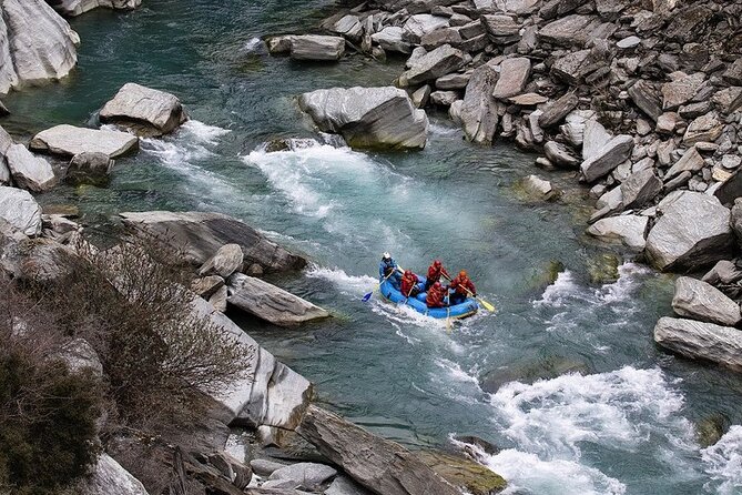 Queenstown Shotover River White Water Rafting - The lower canyon and its named rapids