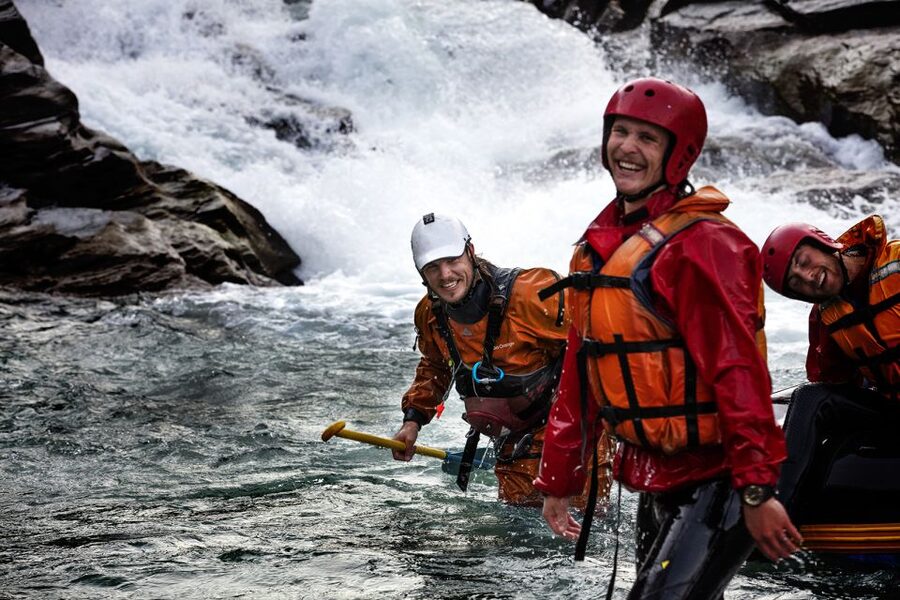 Queenstown: Shotover River Whitewater Rafting Adventure - Key points to know before you book