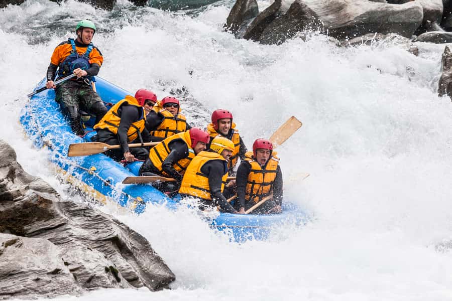 Queenstown: Shotover River Whitewater Rafting Trip - From Queenstown to the Skippers Canyon road