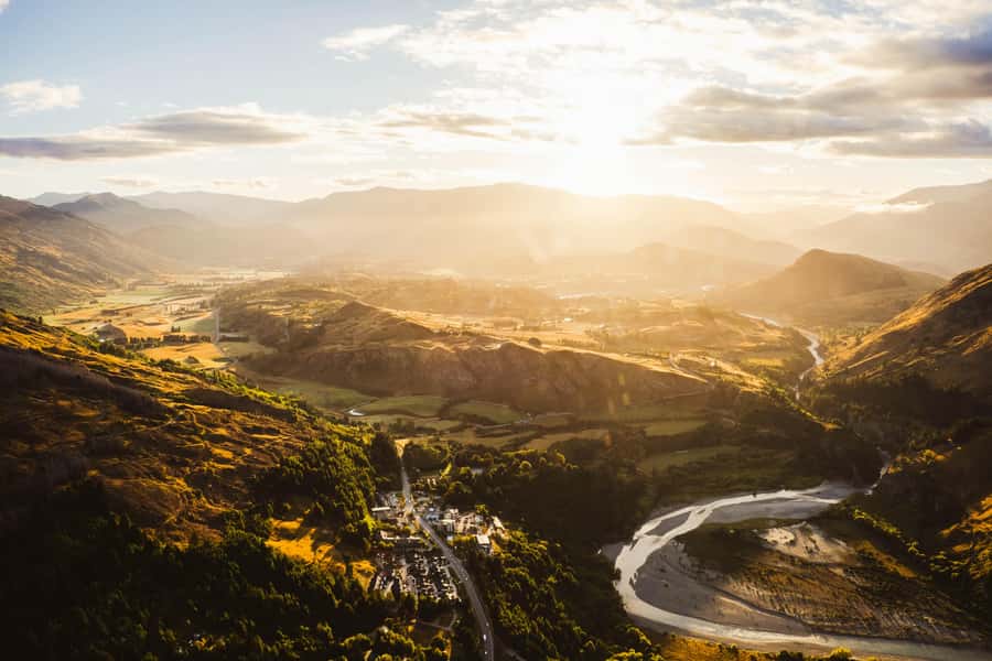 Queenstown: Sunrise Glacier Scenic Flight - Why the guaranteed window seat matters
