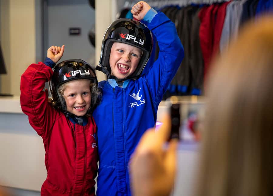 Queenstown: Ticket for 2 Indoor Skydiving Flights - Booking advice for families and groups
