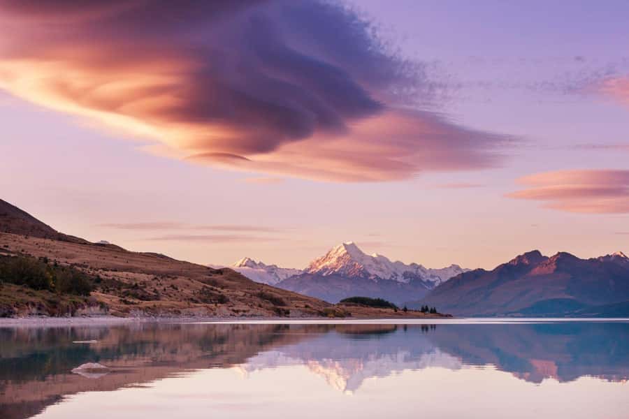 Queenstown to Christchurch via Mt Cook One-Way Tour - Lindis Pass gives you the first big photo stop