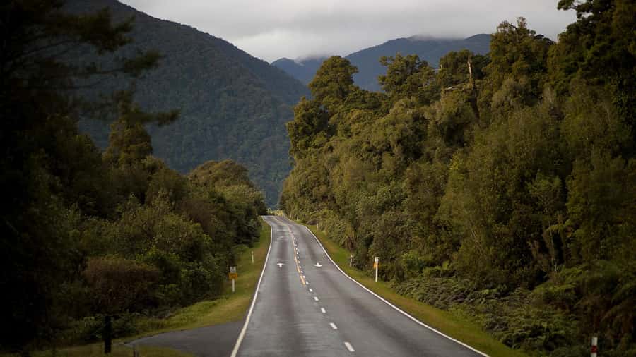 Queenstown to Franz Josef Day Tour - How the commentary affects the experience