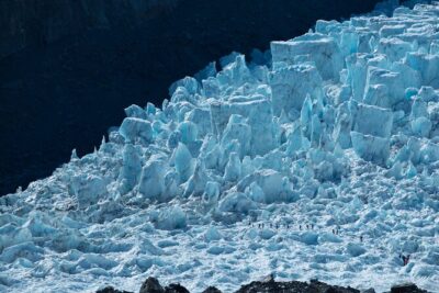 Queenstown to Franz Josef via Wanaka Small Group Day Tour (1-Way)