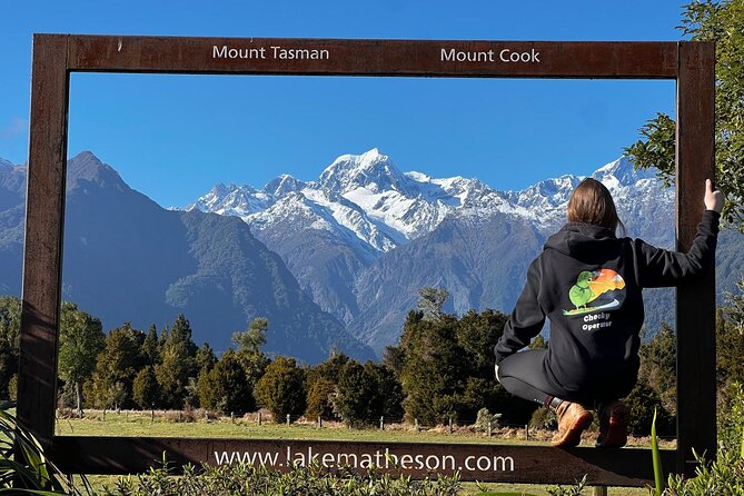 Queenstown to Franz Josef via Wanaka Small Group Day Tour (1-Way) - Thunder Creek Falls and the Haast Pass route