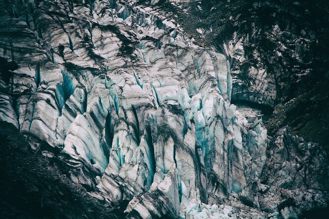 Queenstown to Mt Cook Small Group Tour (One-Way) - Omarama, sheep country, and a useful break