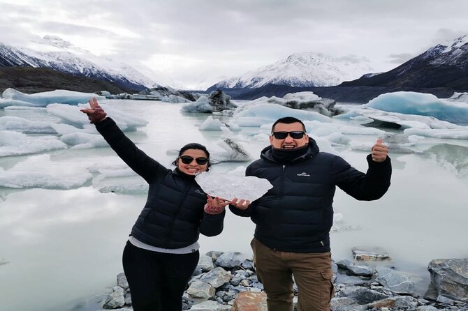 Queenstown to Mt Cook Small Group Tour (One-Way) - Comfort, luggage, and the early start