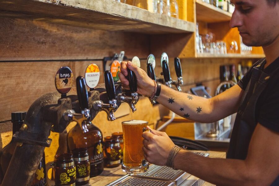 Queenstown: Twilight Wine and Craft Beer Tour - Key points to know before booking