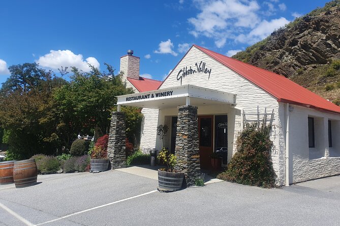 Queenstown VIP Wine Drop and Hop Tour - Arrowtown: a break from the cellar doors