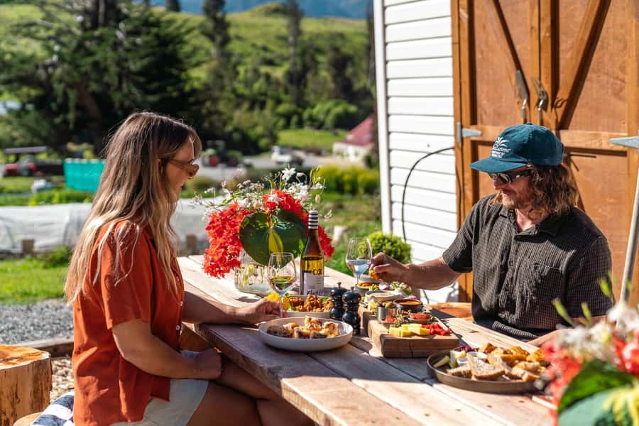 Queenstown: Walter Peak Garden to Table Experience - Starting at Queenstown’s historic wharf