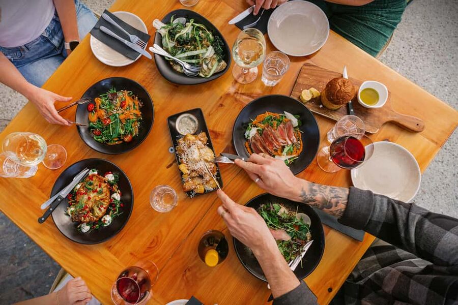 Queenstown: Wine & Food Tour, Scenic Tastings & Paired Lunch - First tastings: compare styles, not just labels
