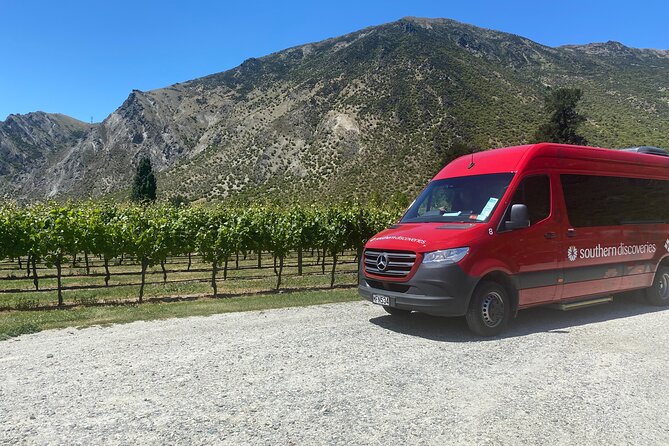 Queenstown Wine Tour - Gibbston Valley and Central Otago wine country
