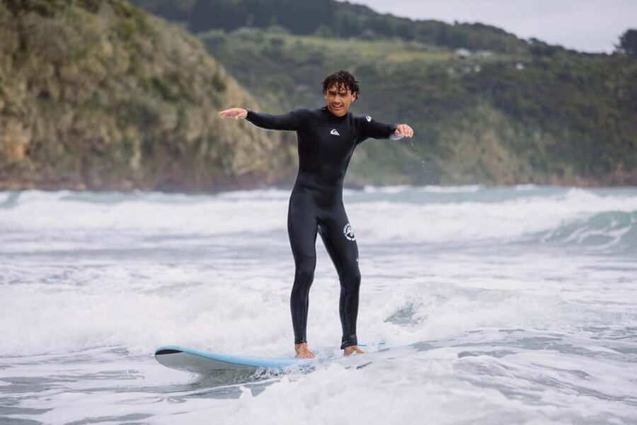 Raglan: 2 Day Surf Lesson Package - Why two surf days work better than one