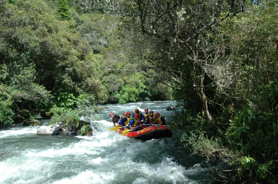 Rangitaiki Rafting Grade 3-4 - From bouncy Grade 3 rapids to Geoff’s Joy