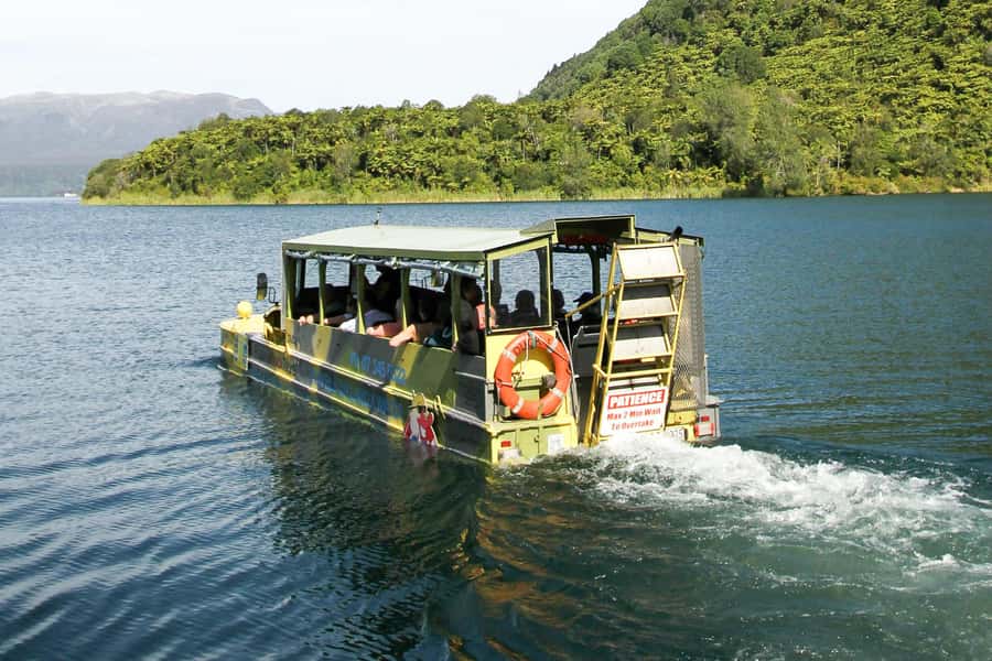 Rotorua City and Lakes Duck Tour - Weather, seating, and what to bring