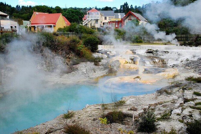 Rotorua Geothermal Living Maori Village Tour Whakarewarewa 6.5hours Tour - Whakarewarewa, a village shaped by steam and boiling water