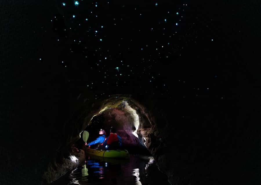 Rotorua: Glow Worm Kayak Tour - Why this Rotorua night tour feels different
