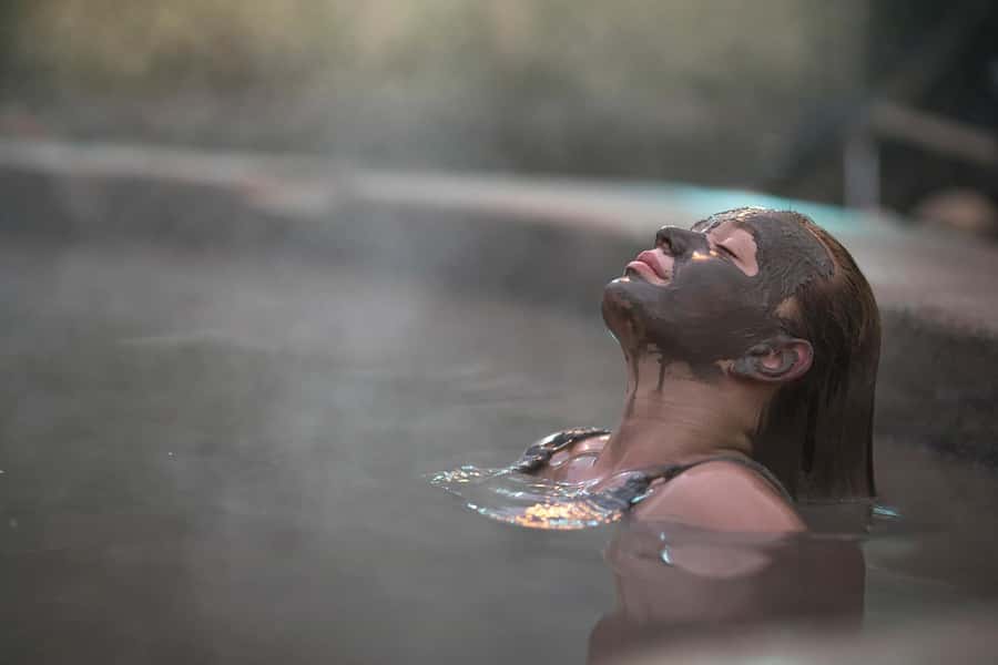 Rotorua: Hells Gate Outdoor Mud Bath & Spa Experience - Who will enjoy this most