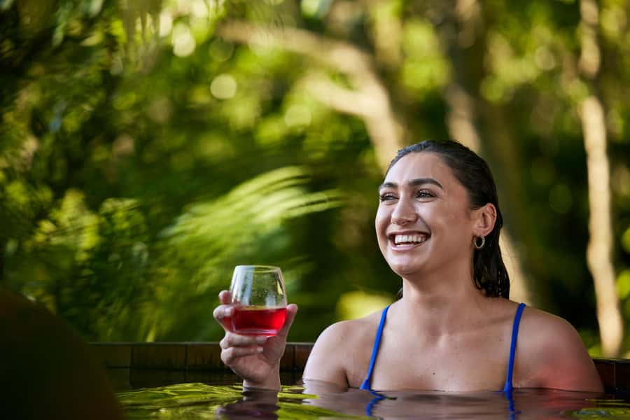 Rotorua: Secret Spot Hot Tubs - The cold plunge and Shinny Dip foot spa