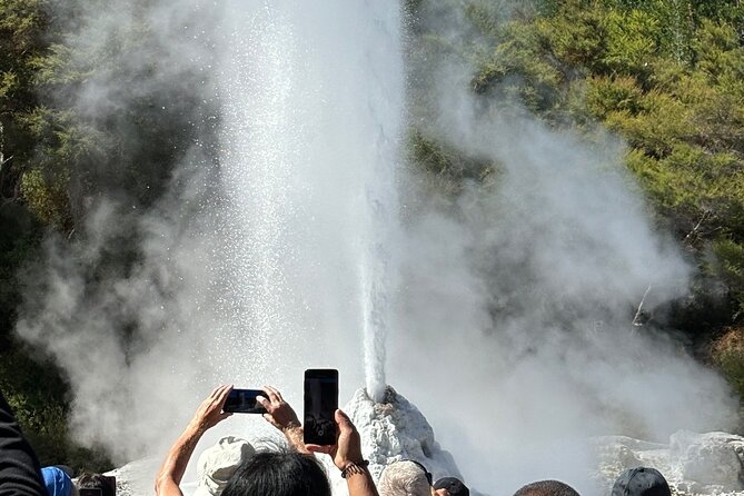 Rotorua & Taupo DayTour with Waiotapu & Huka Falls from Auckland - Key points before you reserve