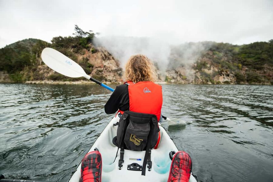 Rotorua: Waimangu Valley Walk and Steaming Cliffs Kayak Tour - Practical packing advice