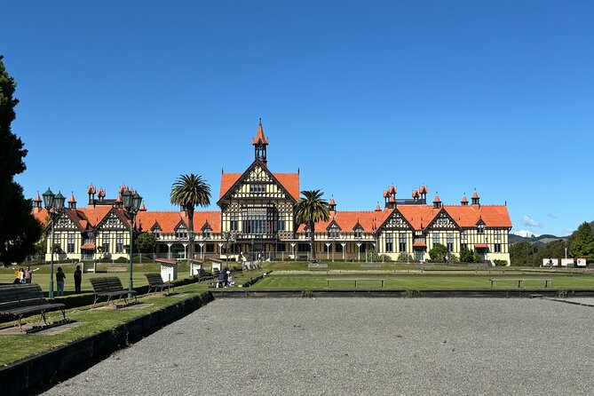 Rotorua: WaiOtapu & Redwood forest & Blues springs from Auckland - The three-hour return to Auckland