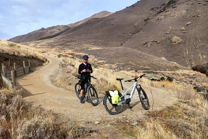 Roxburgh Gorge Bike Hire with Jet Boat & Return Shuttle Included - Who will enjoy this day most