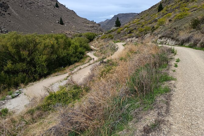 Roxburgh Gorge Bike Hire with Jet Boat & Return Shuttle Included - The first 12 kilometres from Clyde toward Alexandra