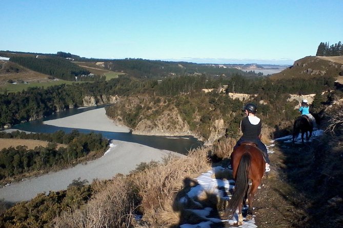 Rubicon Valley Horse Treks - 2 Hour River Trail Horse Trek - From the valley to Otarama lookout