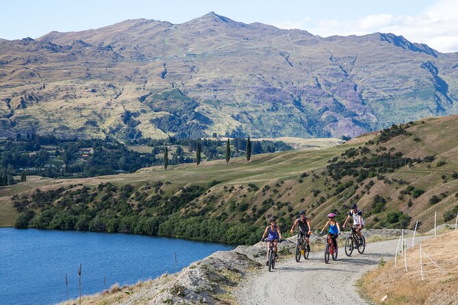 Scenic Guided eBike Tour Ride to the Lake - Starting in Frankton with an e-bike