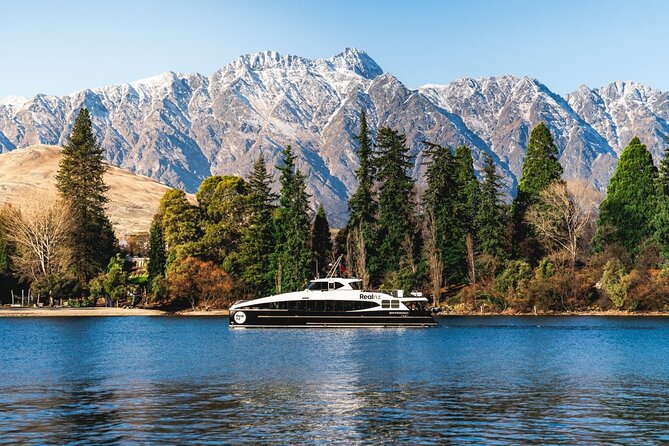 Scenic Queenstown Lake Cruise - The first view of Lake Wakatipu
