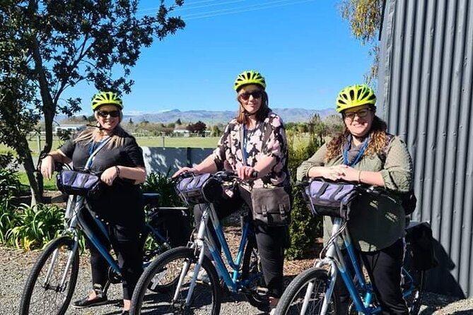 Self-Guided Wine Tours by Bike with Lorelle & Greg - Why biking Renwick works so well